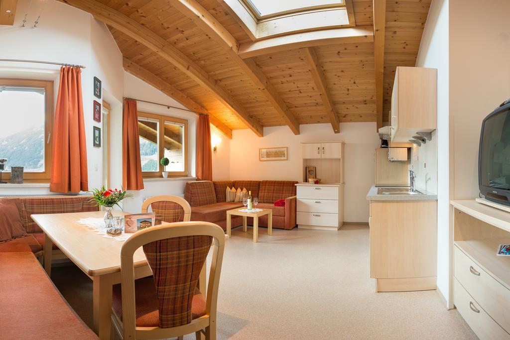 Haus Fernblick Hotel Neustift im Stubaital Cameră foto